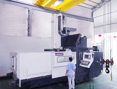 塑胶模具生产加工环境